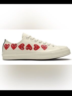 The Comme des Garçons Play x Chuck 70 Low Top 'Multi Heart Converse men size 10